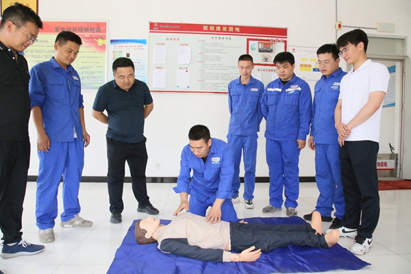 1727423315147877.jpg 救護(hù)培訓(xùn)_副本.jpg