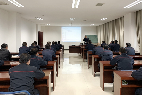 1733813413185638.jpg 班組長培訓_副本.jpg